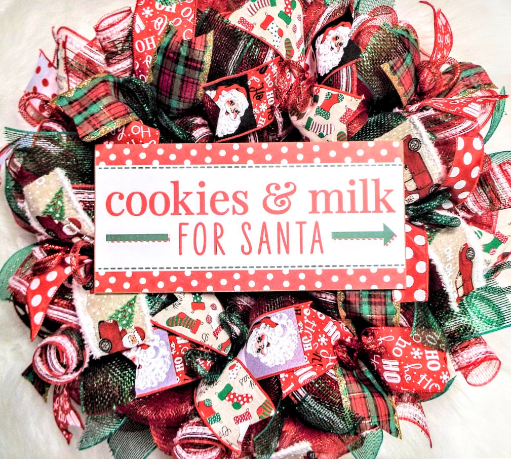 Christmas Wreath, Classic Christmas Wreath, Christmas Cookies, Santa Wreath, Christmas decorations, Front door Christmas Wreath, whimsical