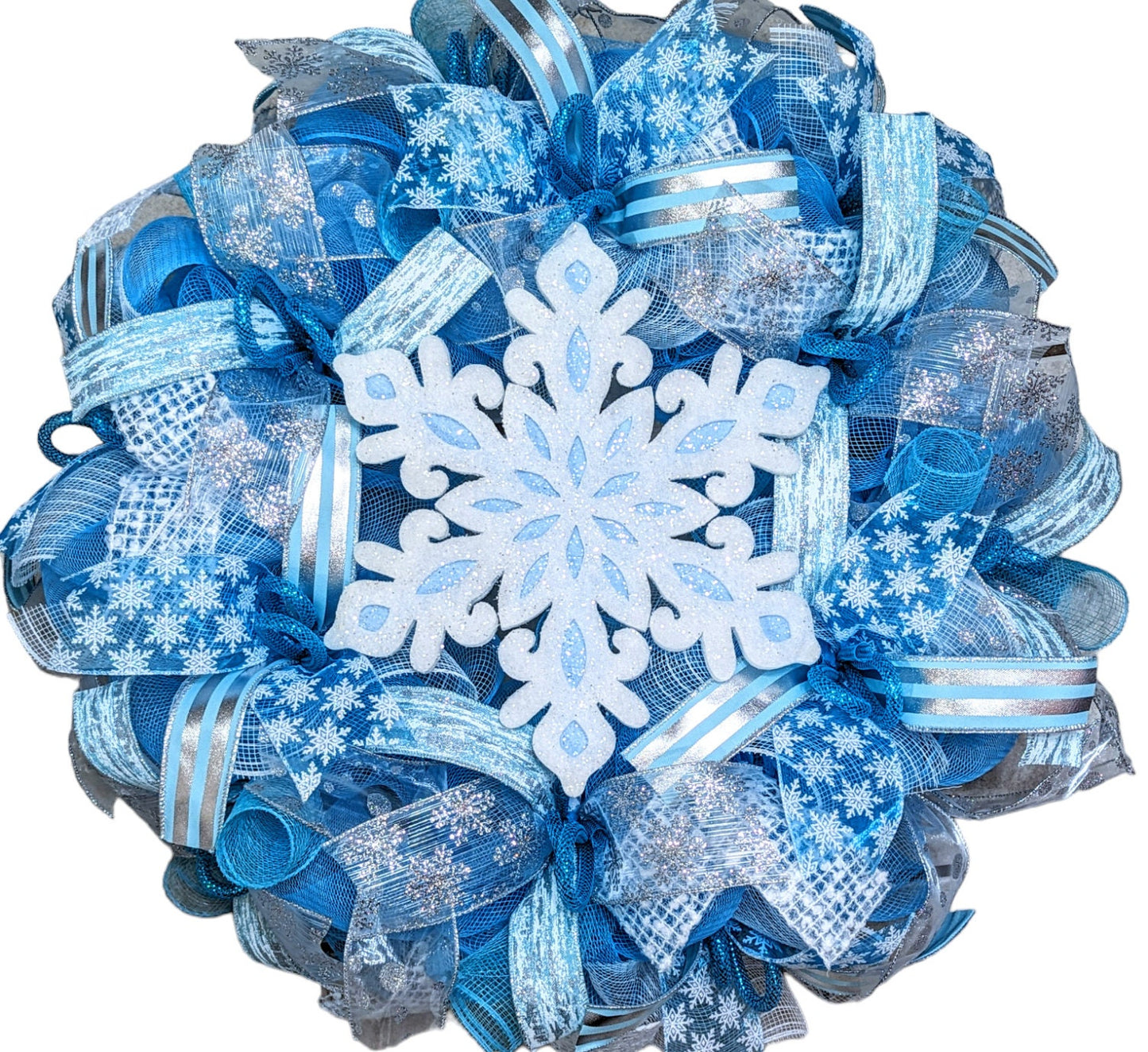 Winter Wreath, Snowflake Wreath, winter wreaths, silver wreaths, winter decorations, Mesh winter Wreath, winter wreaths, snowman wreath