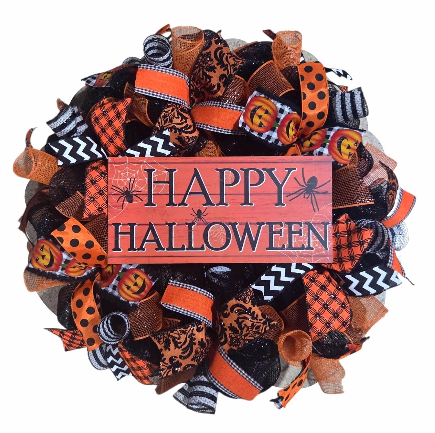 Happy halloween wreath